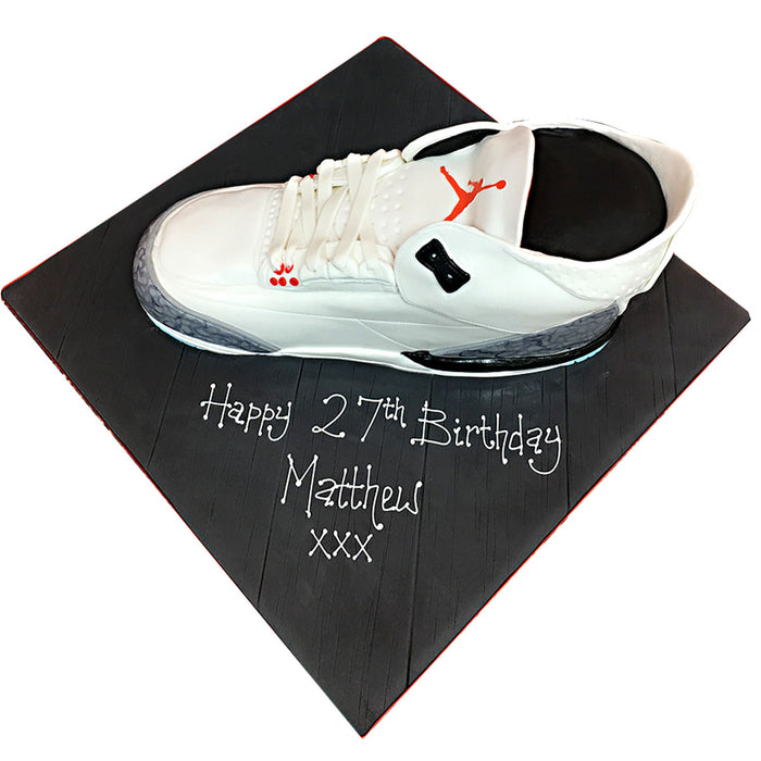 Nike Air Jordan Trainer cake